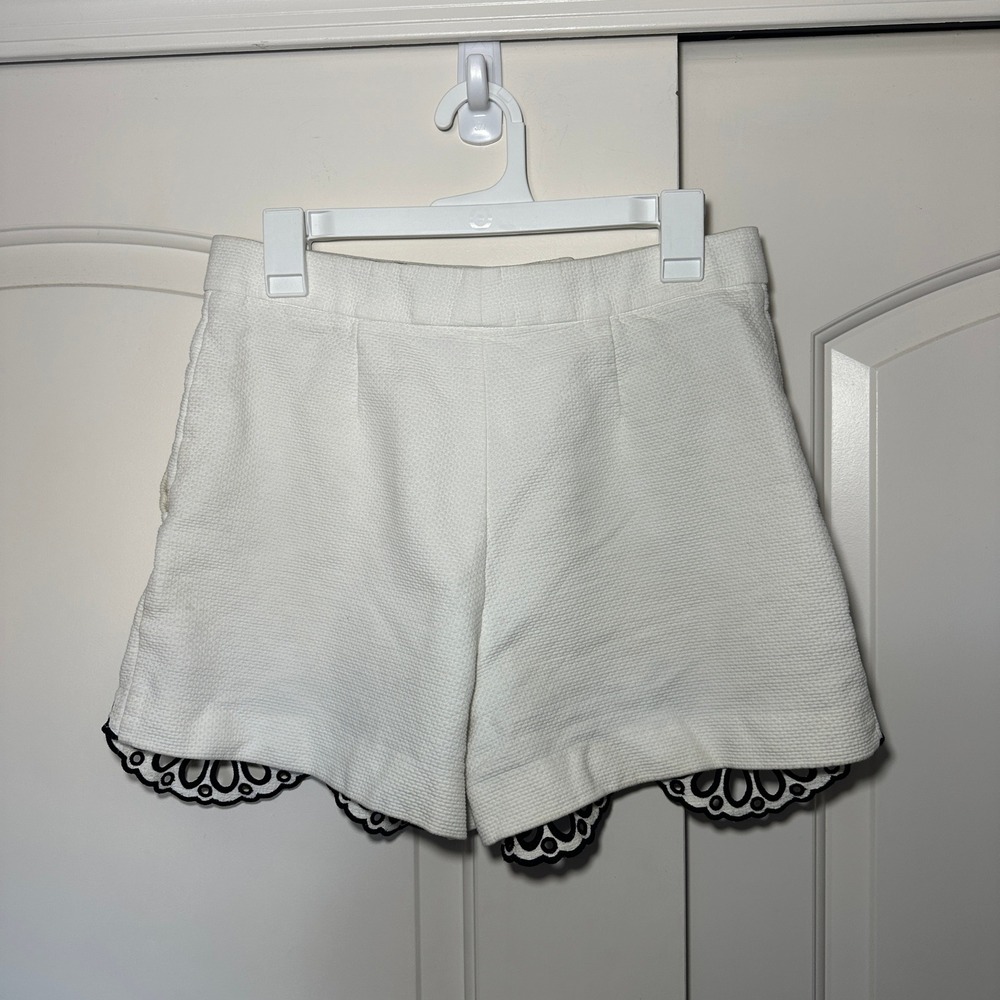 EMILIO PUCCI White Sangallo Embroidered Shorts Textured Scalloped Eyelet 40 or 8 - Picture 3 of 6